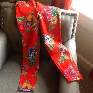 Old Navy “Pixie” Pants in Hawaiian print